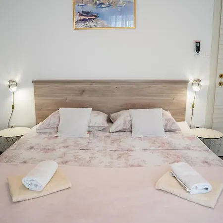 Jelena With Terrace And Balcony 아파트 두브로브니크