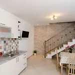 Jelena With Terrace And Balcony Apartman *