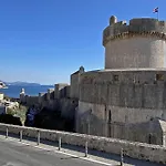 Jelena With Terrace And Balcony Apartment Dubrovnik