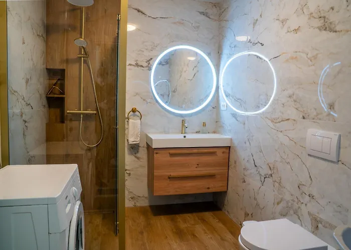 Daire Jelena With Terrace And Balcony *