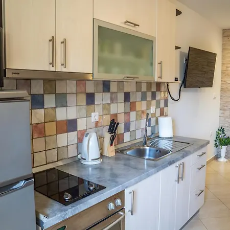 Jelena With Terrace And Balcony *